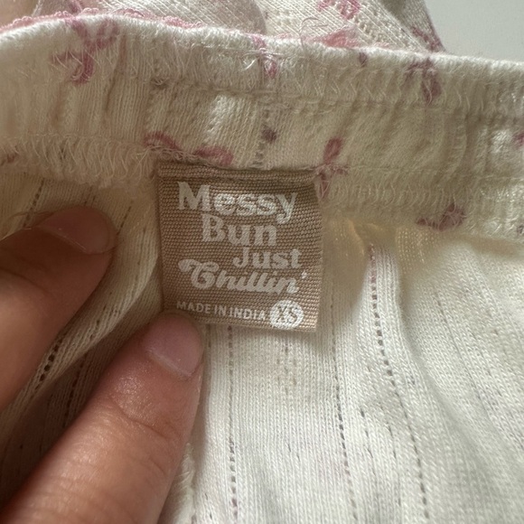 White Pajama Pants with Pink Bow Pattern coquette size xs - Picture 6 of 6